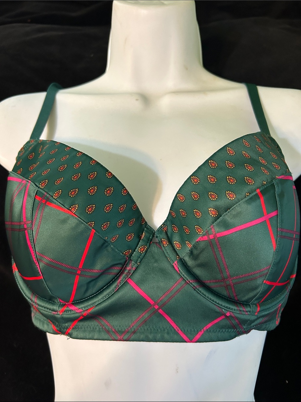 Victoria Secret Bra 36C